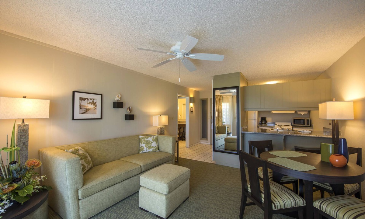 Wailua Hotel | Your Unbeatable Experience! Amazing Suite + Kitchen | Close to Local Attraction