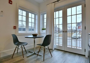 102, Deluxe Studio - Downtown Collingwood, Luxury Boutique Hotel. in Collingwood
