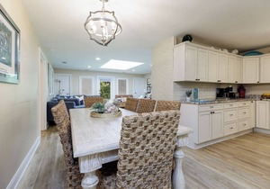 2 Night Hawk: Stunning 5th Row Ocean Home. Private Pool. Free Bikes in Hilton Head Island