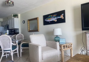 A+ Spectacular Beach Front Condo! 2BR 2BA! Sleeps up to 6. Reduced rates!