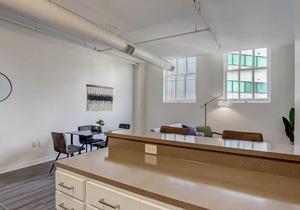 Frontdesk | 2 BR Apt by Kurt Vonnegut Library in Indianapolis