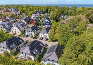 Modern accommodations near the beach. in Zingst