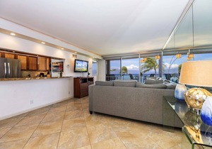 Modern Luxury OCEAN FRONT condo with Lanai & Molokai Views!-Royal Kahana 409