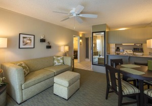 Ultimate Kauai Adventure Awaits! Pool, Free Parking, Close to Beach!
