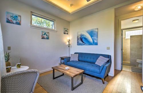 Kahaluu Bay House | 1 Mile to Magic Sands Beach: Kailua-Kona Cottage