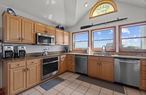 Whalehead Beach House | 1399 - Ocean's Grace - Dog-Friendly Corolla | Hot Tub & Saltwater Pool