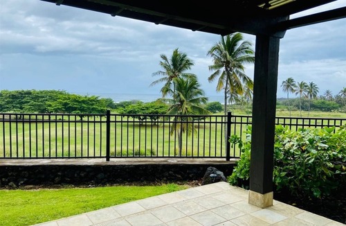 Punaluu Condo | #18 Oceanview Near VNP & Punalu`u Black Sand Beach