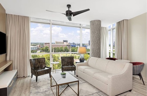 Downtown Atlanta Resort | 1Bed/1Bath New Resort in Downtown Atlanta Near Centennial Olympic Park!