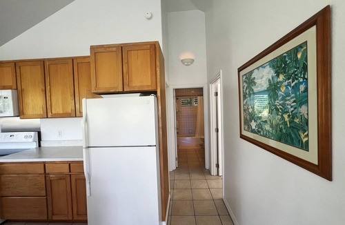 Poipu House | 2BD/2BA Poipu Beach House with AC Walk to Brennecke's and Poipu Beach Park