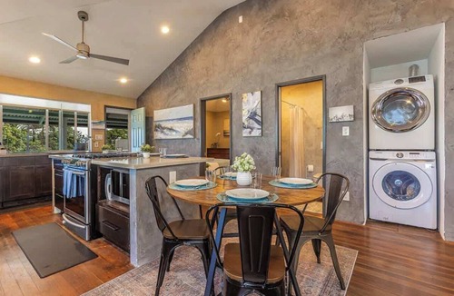Wailuku Condo | 2BR Condo in Historic Wailuku–Central Maui Locale