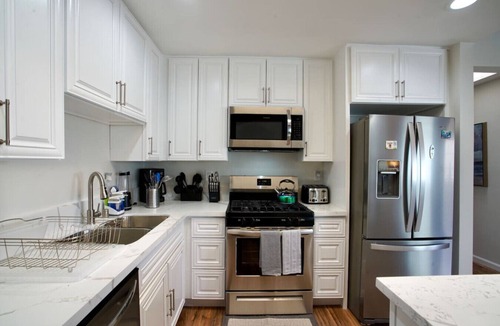 Linda Vista House | 3 bed 2 bath Big back yard Centrally located in SD
