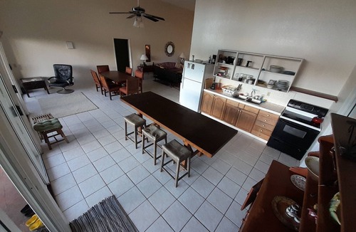 Pahoa House | 3 Rooms in Estate House with private access to volcanic steam sauna caves!