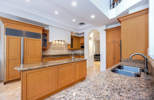 Kahala House | 4 Bedroom Beautiful Home in Kahala