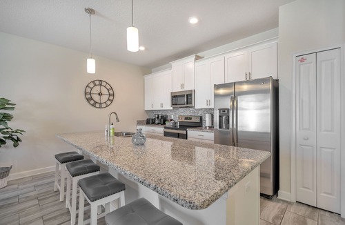 Davenport House | 4 Bedroom ChampionsGate Townhome w/Private Pool & Resort Amenities near Disney!