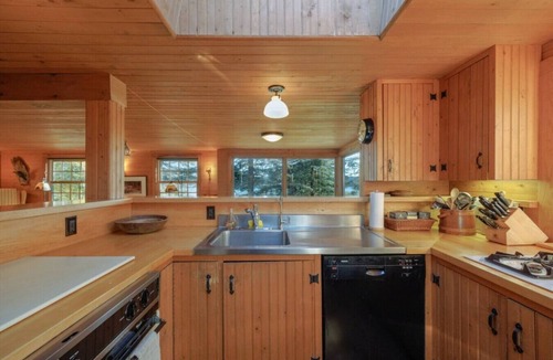 Southwest Harbor House | 5BR Classic Maine Large House [Indian Lot Cottage]