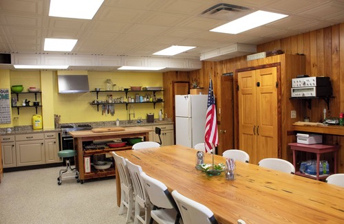 Pinetown House | A Fisherman’s Dream Serene 1-bedroom in Blounts Creek, NC