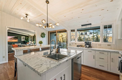Mount Desert House | Acadia Home with Hot Tub and Game Room