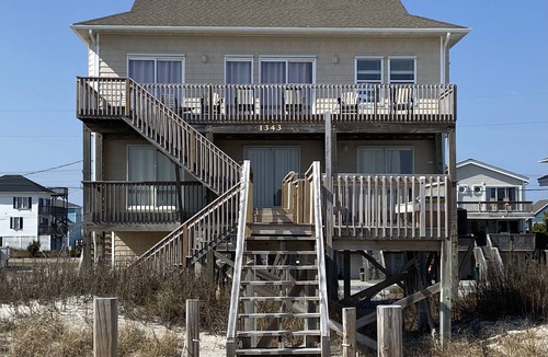 Topsail Beach House | Amazing Single-Family Oceanfront Vacation Home