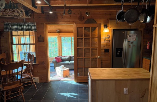 Caratunk House | Awesome house in Kennebec Valley. Dog Friendly! OUTDOOR FUN! w-Wifi!