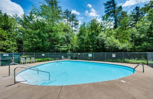 Bartlett House | Bartlett Vacation Rental w/Wraparound Deck!
