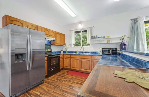Keaau House | Beach-Close Big Island Home Built for Gathering