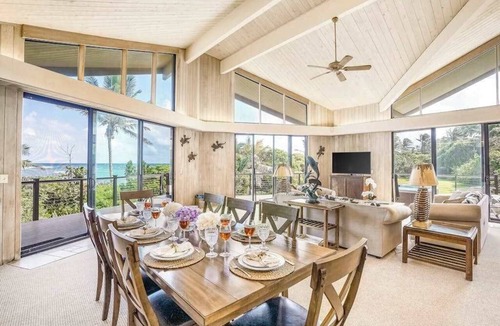 Anahola House | Beachfront Anahola Home with Ocean Views, Hot Tub & Beach Gear