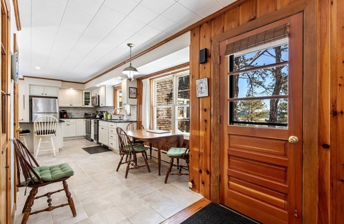 Southern Coast House | Beachfront, Just steps and you're on the beach!