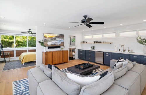 Lanikai Cottage | Beautiful, large studio in the heart of Lanikai, just one block from the beach!