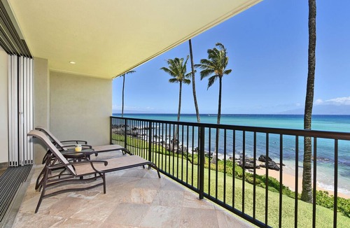 Kahana Condo | Beautiful updated 2bd condo, a sleek new finish