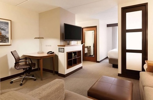 Gwinnett Place Hotel | Better Choice for Your Vacation! Near Gwinnett Place Mall w/Onsite Pool