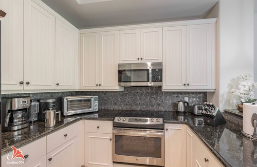 Kulalani House | Bright & quiet 2 bedroom in Kulalani, sleeps 6