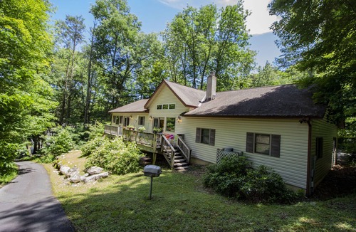 Sugar Mountain House | 'Brookmont Lodge' Right Off Sugar Golf Course!
