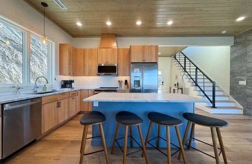 Sevierville House | Cabin + Spa, Firepit, Pool Table & Media Room Near Dollywood | Bird's-Eye View