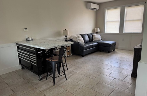Farmington Apartment | Charming 1-bedroom apartment in lovely Farmington with WiFi, AC