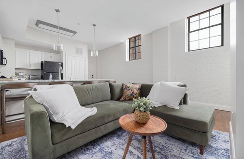 Johnson City Apartment | Charming 1-bedroom apartment in welcoming Johnson City with AC