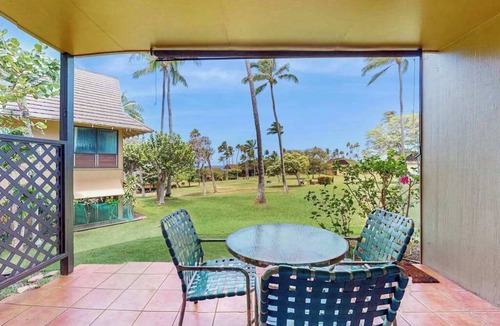 Maunaloa Apartment | Charming 1st-Floor Molokai Studio with Ocean View, Pool & W/D