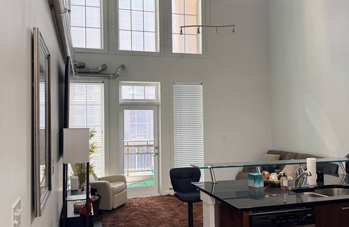 Atlantic Station Area Condo | Charming 2-bedroom condo in midtown Atlanta. Atlantic Station Condo