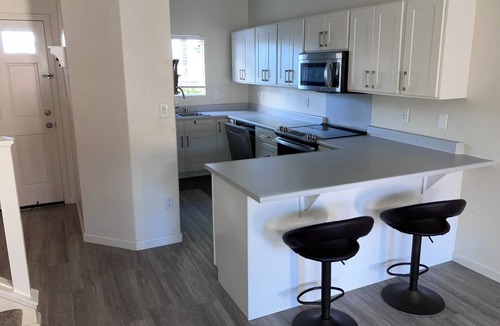Ewa House | Charming 3-bedroom townhome with AC, WiFi in serene Ewa Beach
