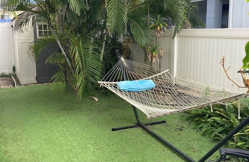 Laie Cottage | Charming 4-bedroom cottage with WiFi and AC in serene Laie