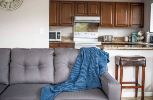 Coconut Grove Apartment | Charming Loft in peaceful Kailua with WiFi, AC, and Mountain views.