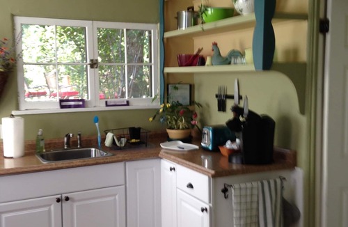 Broadmoor Cottage | Come And Enjoy This Newly Renovated Gem Nestled In The Foothills Of Co Springs!