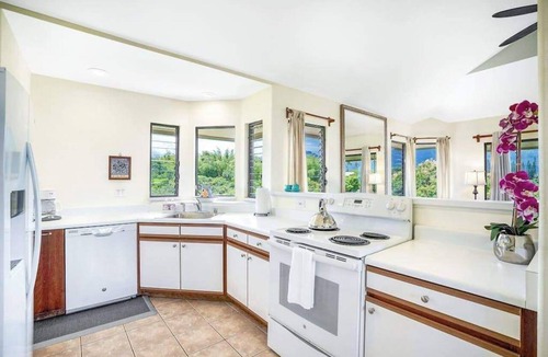 Princeville Villa | Comfortable Kauai Villa with Beach Moments Away