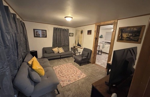 Arkdale Cabin | Cozy 2-bedroom cabin in delightful Arkdale with AC