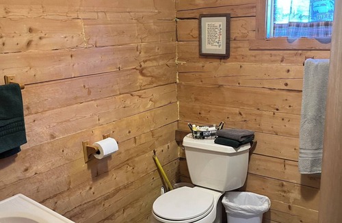 Ninilchik Cabin | Cozy cabin in Ninilchik. perfect for your fishing and sightseeing vacation!