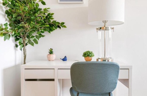 Westmont Apartment | Cozy Getaway for Long-Term Stays