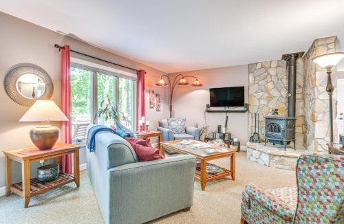 Black Mountain House | Cozy Hideaway w/Grill, 17 Mi to Asheville