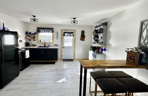 Smithfield Apartment | Cozy newly built 1-bedroom unit 2 Kentucky Bay in charming Smithfield Maine
