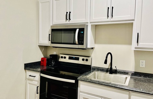 Wilson Apartment | Cozy One Bedroom Apt