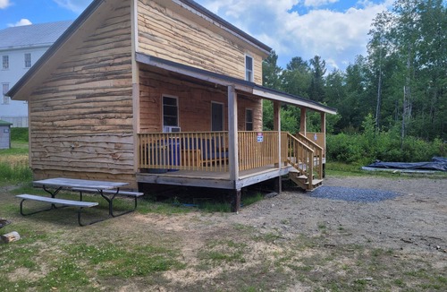 Jackman Cabin | Custom built tiny home/cabin in Jackman WITH DIRECT TRAIL ACCESS ON POWERSPORTS