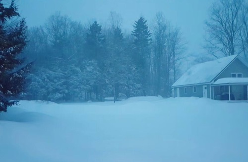 Holden Ski Chalet | Delightful 2-bedroom chalet in charming Holden with cozy vibes